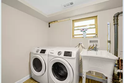 2437 N 78th Avenue, Elmwood Park, IL 60707 - Photo 14