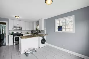 2437 N 78th Ave, Elmwood Park, IL 60707 - Photo 6