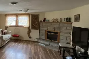 9226 Kilbourn Ave, Skokie, IL 60076 - Photo 22