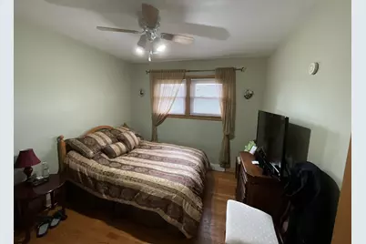 9226 Kilbourn Avenue, Skokie, IL 60076 - Photo 14