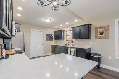 1388 E 2950 North Road, Mansfield, IL 61854 - Photo 12