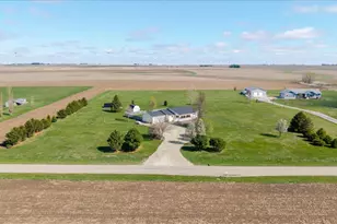 1388 E 2950 North Rd, Mansfield, IL 61854 - Photo 30