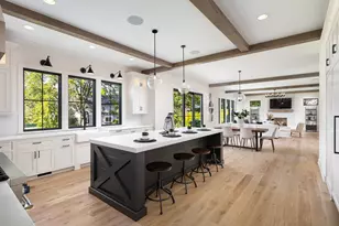 707 Thornwood Dr, Naperville, IL 60540 - Photo 10