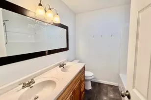 39 Ridge Rd, Centralia, IL 62801 - Photo 12