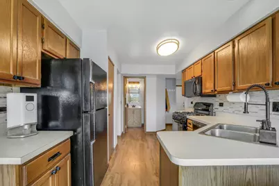 1435 Orleans Drive, Mundelein, IL 60060 - Photo 8