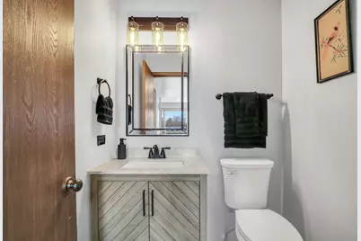 1435 Orleans Drive, Mundelein, IL 60060 - Photo 4