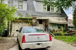 2814 W Balmoral Ave, Chicago, IL 60625 - Photo 2