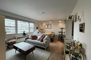 2909 N Sheridan Rd, Chicago, IL 60657 - Photo 10