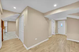 49 N Lake Ave, Fox Lake, IL 60020 - Photo 4