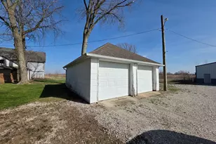 1468 E 22nd Rd, Streator, IL 61364 - Photo 18