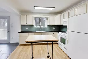 8507 Acorn Path, Wonder Lake, IL 60097 - Photo 4