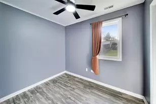 8507 Acorn Path, Wonder Lake, IL 60097 - Photo 6