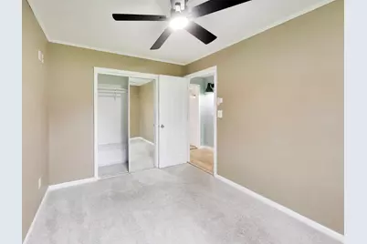 8507 Acorn Path, Wonder Lake, IL 60097 - Photo 8