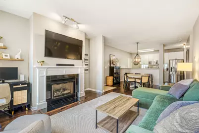 1215 N Orleans Street #303, Chicago, IL 60610 - Photo 4