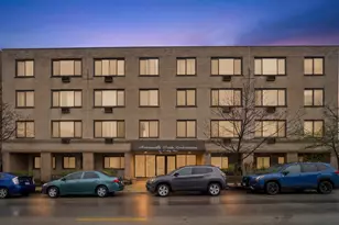 6060 N Ridge Ave, Chicago, IL 60660 - Photo 1