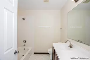 305 W Applegate Ct, Round Lake, IL 60073 - Photo 26