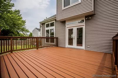 305 W Applegate Court, Round Lake, IL 60073 - Photo 32