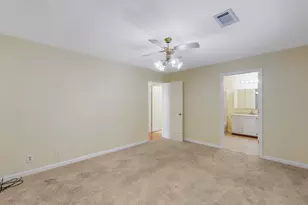 1545 W Stonehenge Dr, Sycamore, IL 60178 - Photo 10