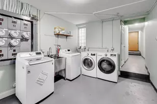 722 W Oakdale Ave, Chicago, IL 60657 - Photo 14