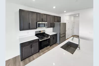 1135 White Oak Circle, Crystal Lake, IL 60012 - Photo 4