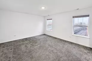 1135 White Oak Cir, Crystal Lake, IL 60012 - Photo 14