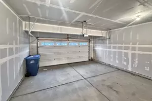 1135 White Oak Cir, Crystal Lake, IL 60012 - Photo 20