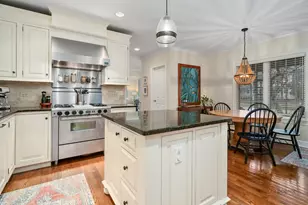 249 E Sheridan Pl, Lake Bluff, IL 60044 - Photo 16