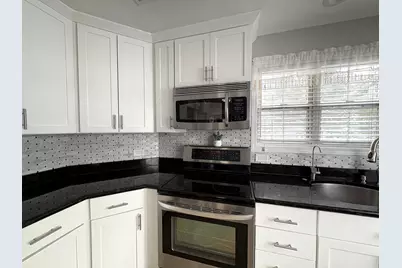 258 Odlum Court, Schaumburg, IL 60194 - Photo 8