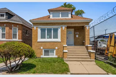 5418 W Flournoy Street, Chicago, IL 60644 - Photo 1