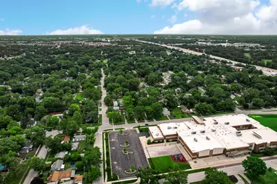 16913 Western Avenue, Hazel Crest, IL 60429 - Photo 8