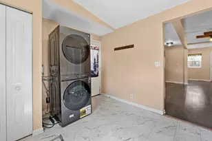 5313 Cleveland Dr, McHenry, IL 60050 - Photo 14