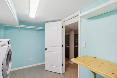 6803 N Keeler Avenue, Lincolnwood, IL 60712 - Photo 26