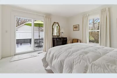 2 Court Of Mohawk Court, Lincolnshire, IL 60069 - Photo 18