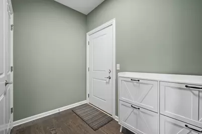 142 Roman Lane, Hawthorn Woods, IL 60047 - Photo 10