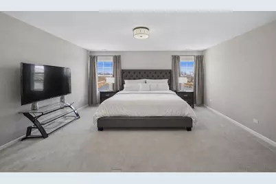 142 Roman Lane, Hawthorn Woods, IL 60047 - Photo 12