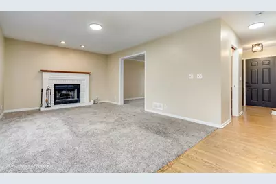 1911 Sapphire Lane, Aurora, IL 60506 - Photo 4