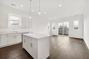 1952 W Ohio St, Chicago, IL 60622 - Photo 10