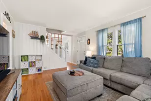 6613 Glenview Dr, Tinley Park, IL 60477 - Photo 2