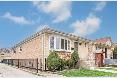 4414 N Nagle Avenue, Harwood Heights, IL 60706 - Photo 1