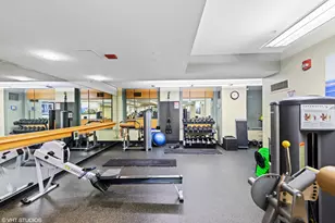 345 N La Salle Dr, Chicago, IL 60654 - Photo 18