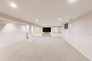 504 W Berkley Dr, Arlington Heights, IL 60004 - Photo 42