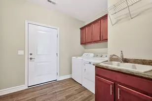 411 Stearn Dr, Genoa, IL 60135 - Photo 26