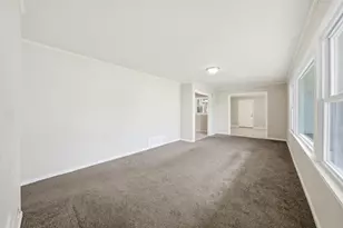 3005 173rd St, Hazel Crest, IL 60429 - Photo 6