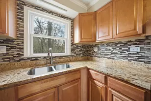 3005 173rd St, Hazel Crest, IL 60429 - Photo 10