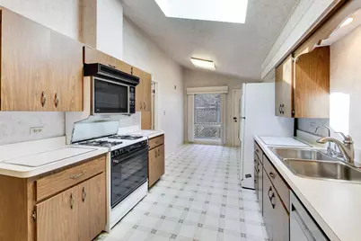 900 Stonegate Drive, Highland Park, IL 60035 - Photo 12