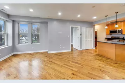 4743 W Roscoe Street #1, Chicago, IL 60641 - Photo 4