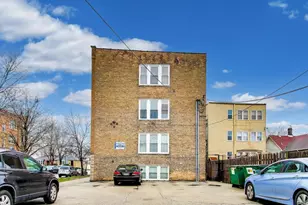 4743 W Roscoe St, Chicago, IL 60641 - Photo 20