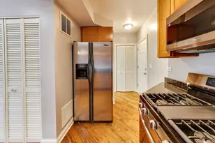 4743 W Roscoe St, Chicago, IL 60641 - Photo 10