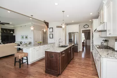 40W699 Maplehurst Lane, Hampshire, IL 60140 - Photo 12