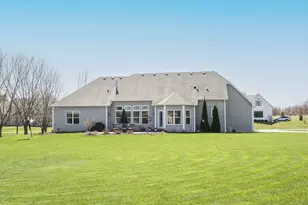 40W699 Maplehurst Ln, Hampshire, IL 60140 - Photo 28